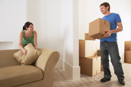 Family planning their home move with storage
